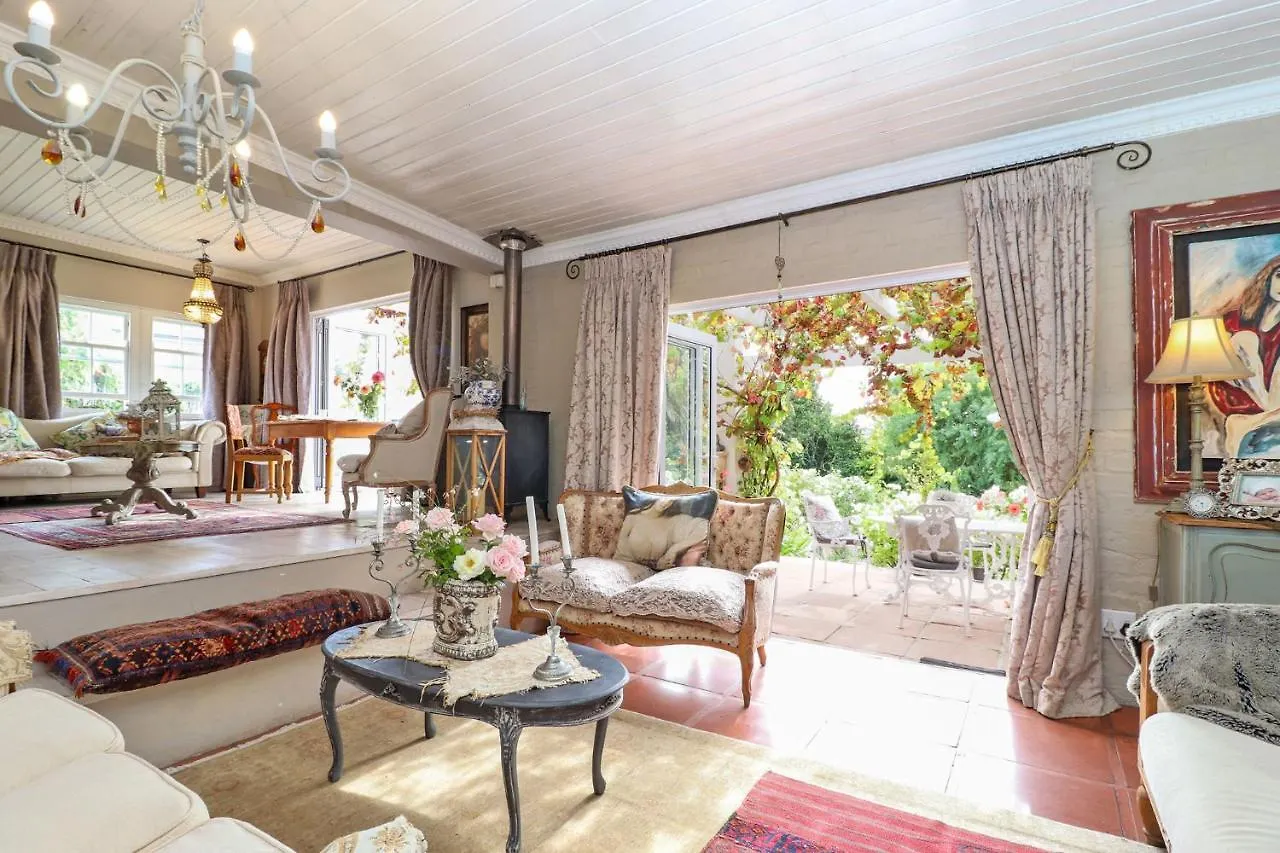 Three Oaks Bed & Breakfast Durbanville South Africa