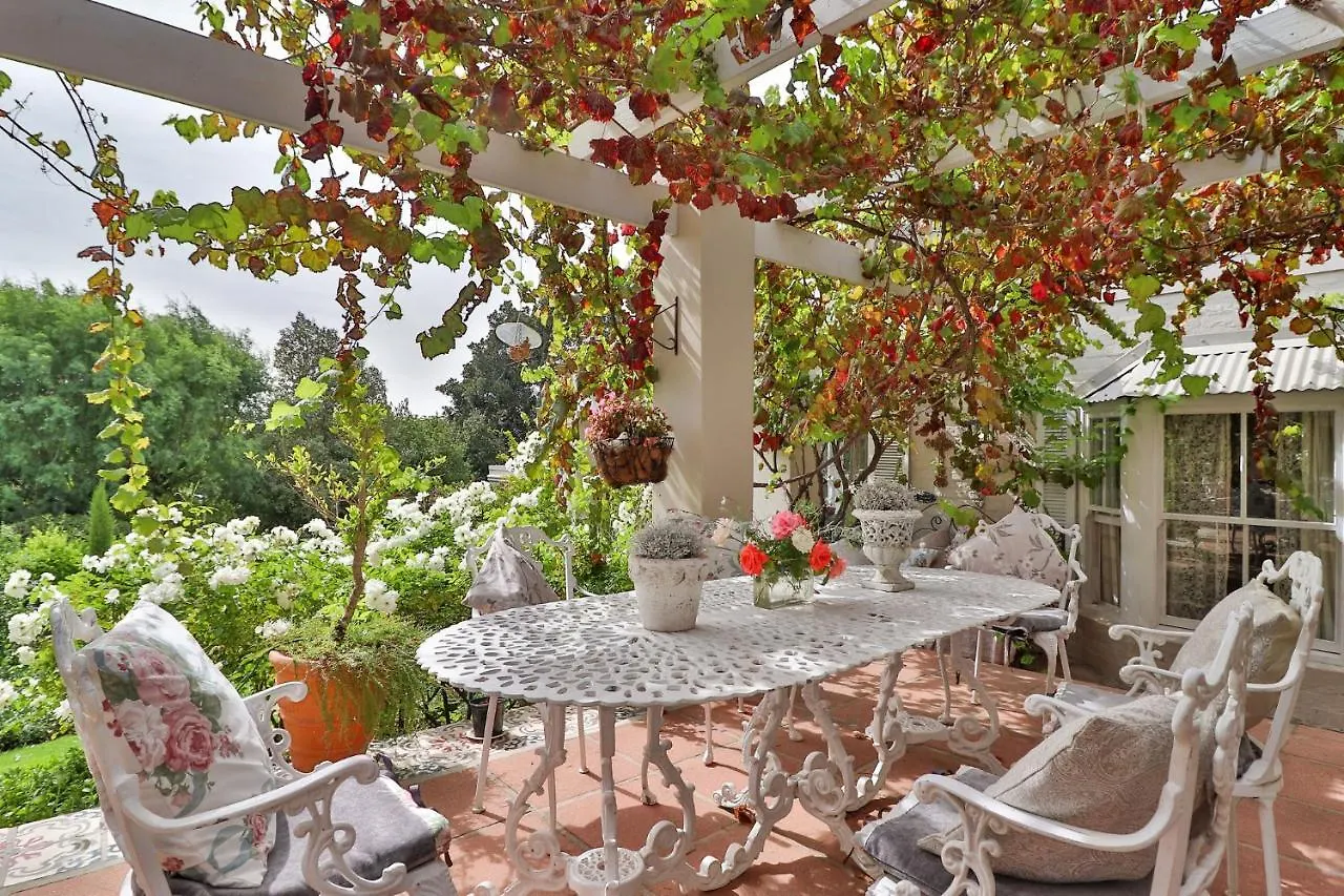 Three Oaks Bed & Breakfast Durbanville South Africa