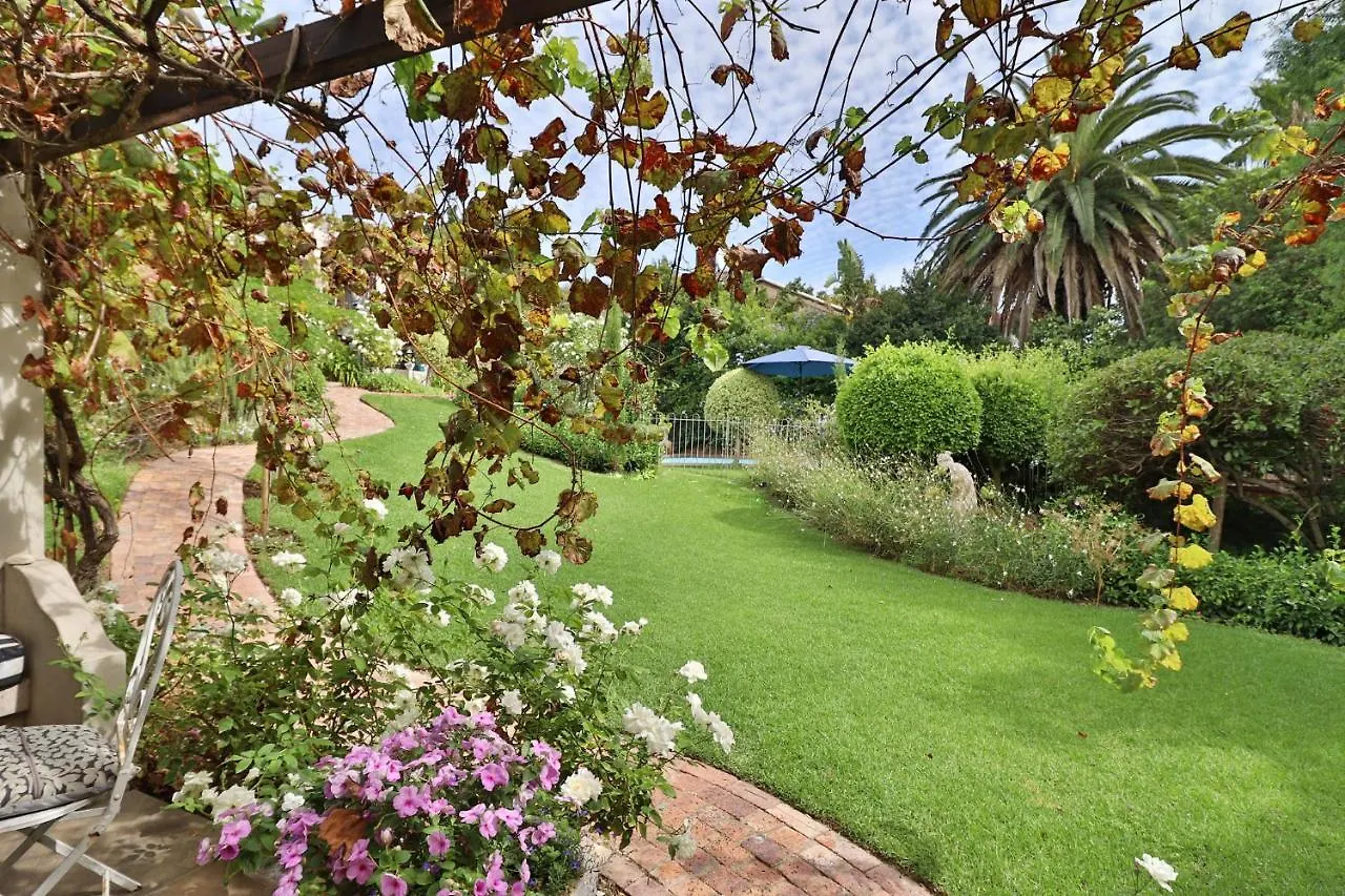 Three Oaks Bed & Breakfast Durbanville South Africa